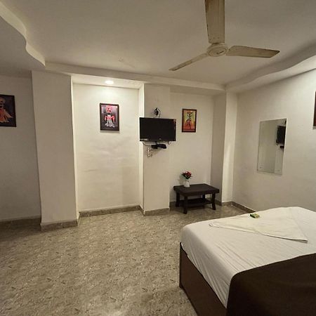 Rockdale Hotel & Resort Mira-Bhayandar Экстерьер фото