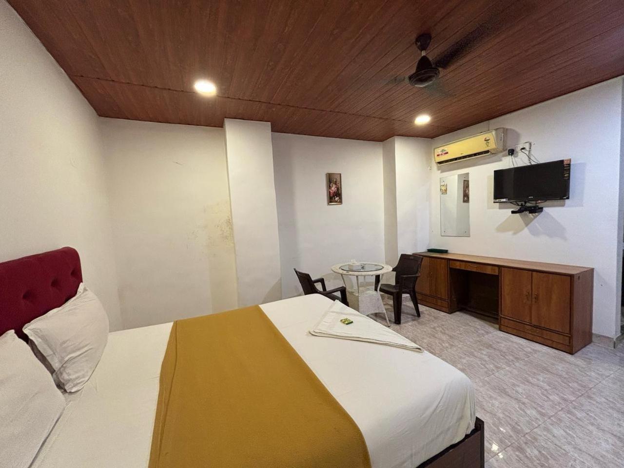 Rockdale Hotel & Resort Mira-Bhayandar Экстерьер фото