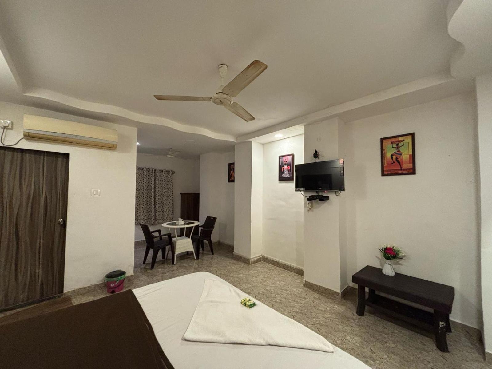 Rockdale Hotel & Resort Mira-Bhayandar Экстерьер фото