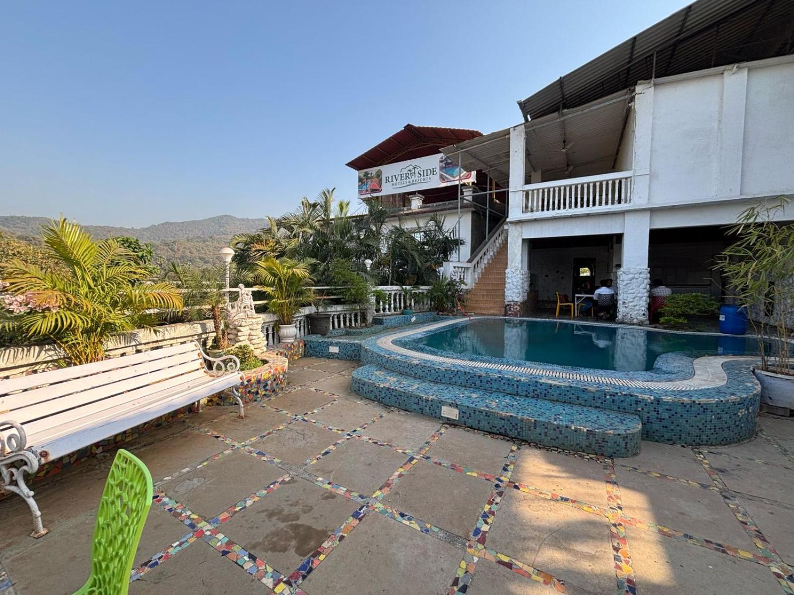 Rockdale Hotel & Resort Mira-Bhayandar Экстерьер фото